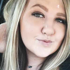 Meet your Posher, Delaney